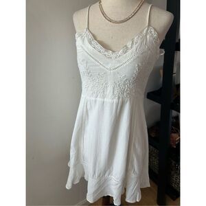 SOLD - do not buy - Zara white dress cotton size small